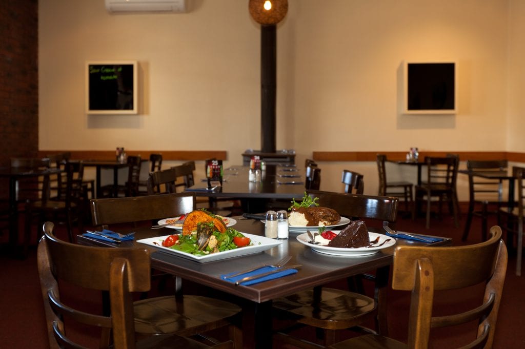 Blue Duck Hotel Country Airstrips Australia