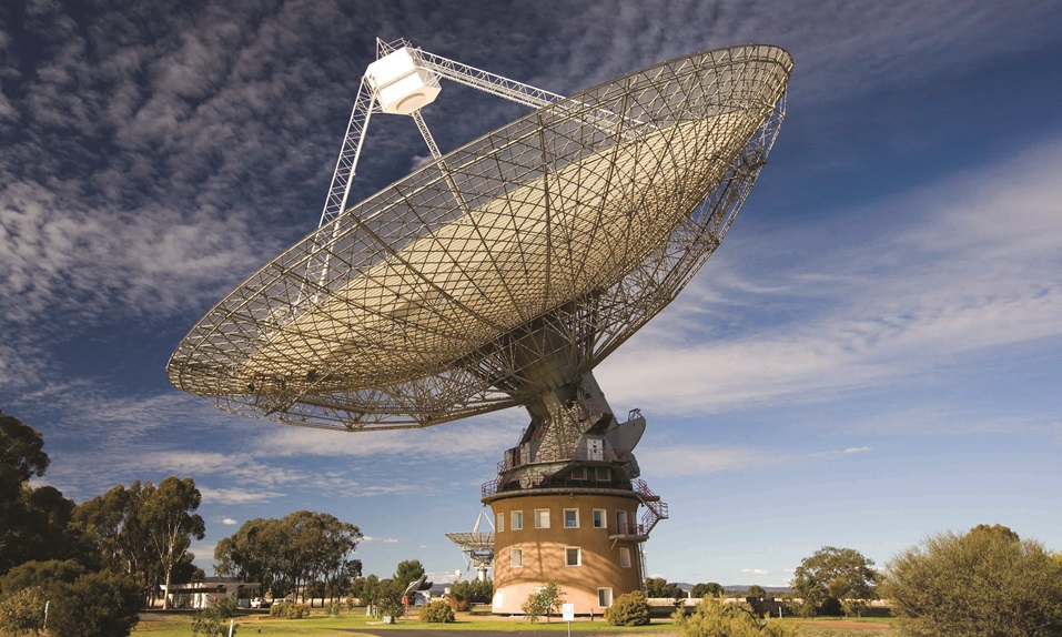 Parkes Radio Telescope, Country Airstrips Australia