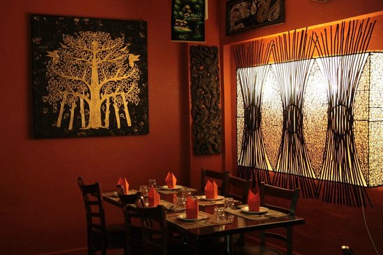 Thai Basil Restaurant, Horsham, Country Airstrips Australia
