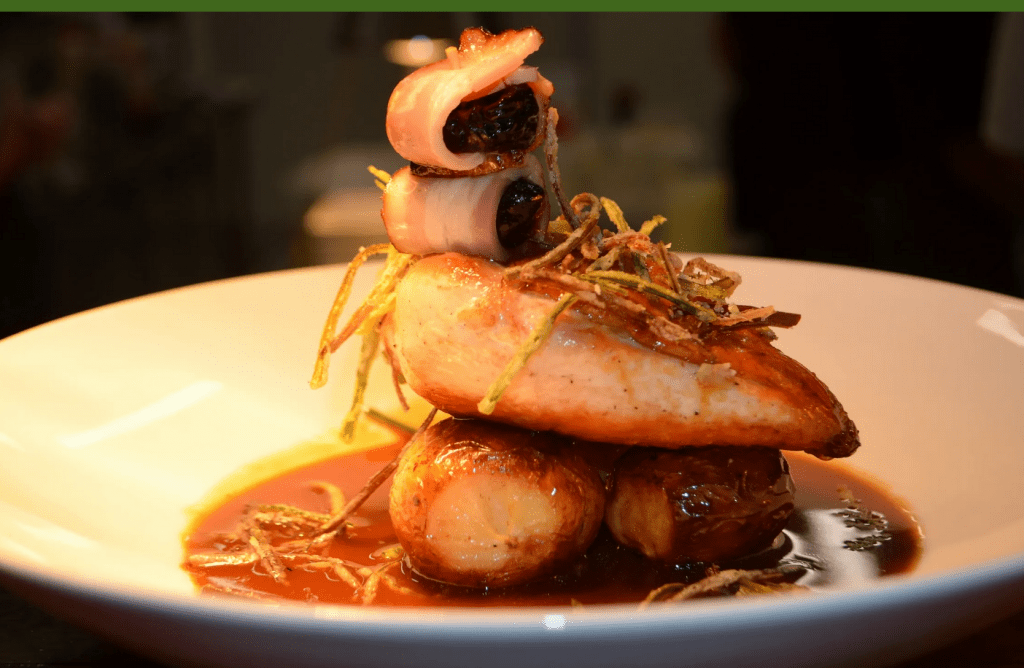 Dining in Moree, Maslina Bar and Grill - Country Airstrips Australia