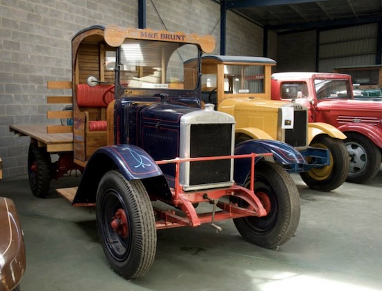 Attractions in Colac - Brunt's Truck Museum Colac Victoria