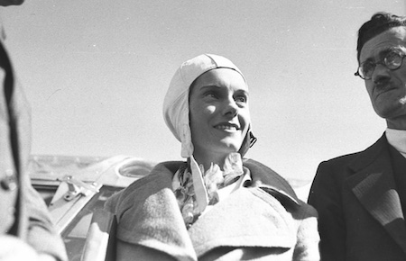 Jean Batten was celebrated for her heroic solo flights during the 1930s.(Supplied: SLSNSW)